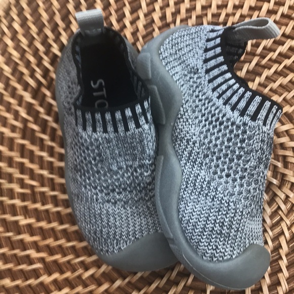 STQ - Picture 4 of 11